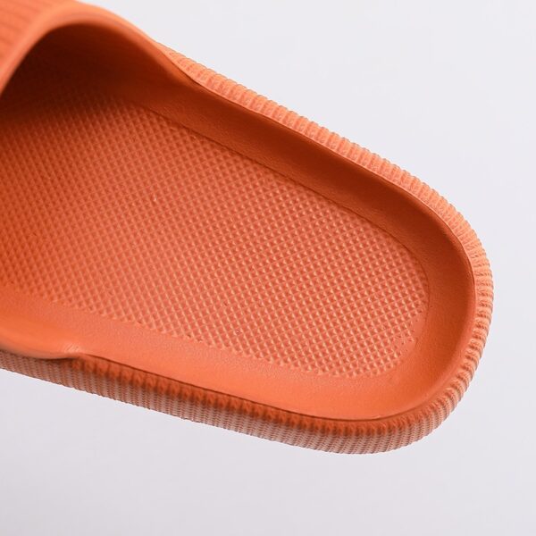 Chinelos unissex Grossa Plataforma Nuvem, Banheiro Interior Slides Macio EVA Anti-Slip Home Floor Slides  Verão sapatos. - Image 8