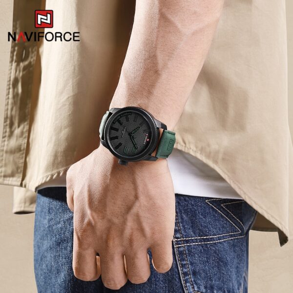 Relógio de pulso militar Naviforce, esportes anti-choque pulseira de couro à prova d água, moda relógio verde, de quartzo, de pulso. - Image 5