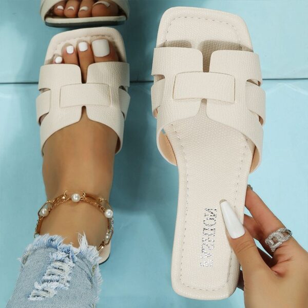 Chinelos femininos de praia ao ar livre, chinelos de luxo, planos, sandálias femininas, moda de marca, sapatos deslizantes, verão, tamanho grande 43, 2023 - Image 17