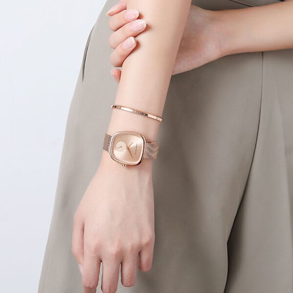 Relógio de pulso feminino 2023 nova chegada tonneau, design moda casual, pulseira simples elegante, senhoras, quartzo - Image 3