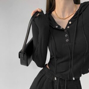 Camisetas feminina top curto com capuz, botão, Rimocy, slim fit, manga comprida, y2k, streetwear, elástico, outono e inverno