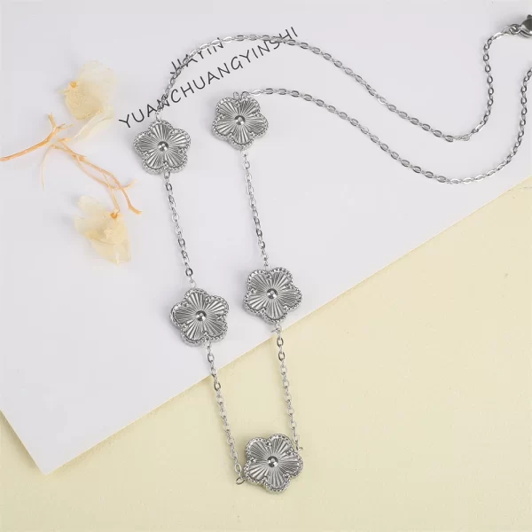 Pulseiras feminina de aço inoxidável impermeável, flor de cinco folhas, trevo botânico, laser de flor de ameixa alta qualidade, novo design. - Image 10