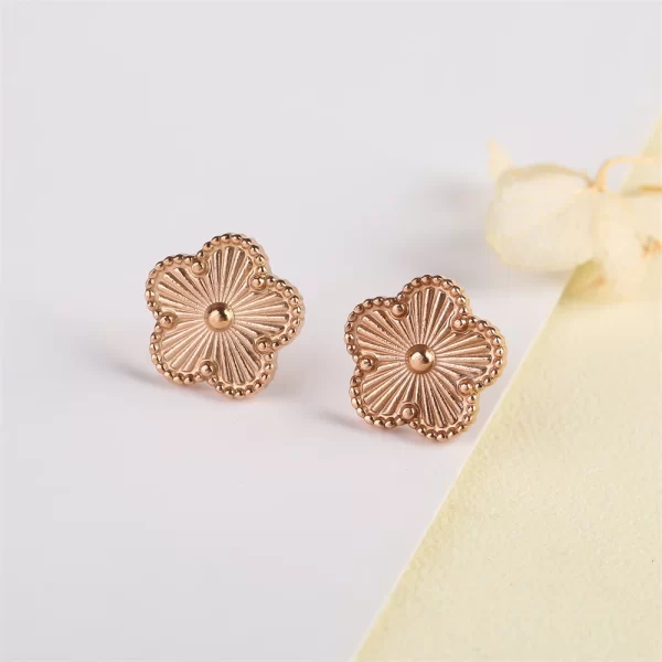 Pulseiras feminina de aço inoxidável impermeável, flor de cinco folhas, trevo botânico, laser de flor de ameixa alta qualidade, novo design. - Image 14