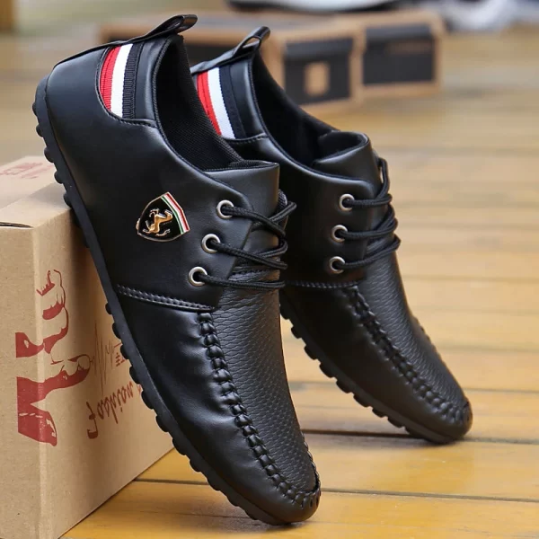 Sapatos masculinos de couro antiderrapante para dirigir, tênis de ervilha respirável, tênis casual britânico, cor sólida, novo, primavera e outono - Image 7
