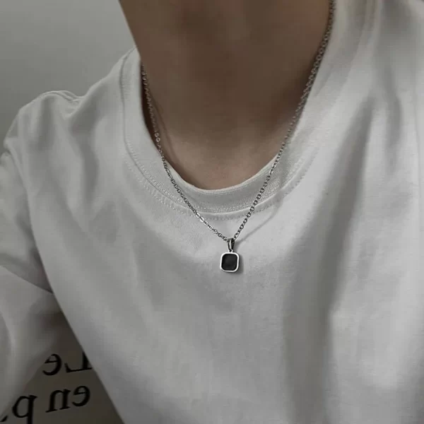 Colar masculino, Tide marca rua dança hip-hop preto quadrado pingente colar personalidade simples colar de aço inoxidável acessórios - Image 7