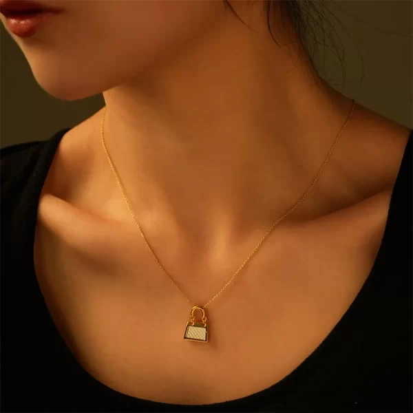 Colar feminino, Fritillaria White Shell, Real Ouro 18K, em forma de bolsa, Elegante, Clássico, Romântico, Joalheria Fina, Fofa, AU750 - Image 4