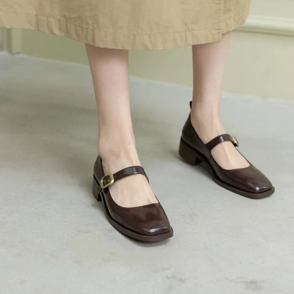 Sapato de couro genuíno feminino, Krazing pot- dedo do pé quadrado, salto baixo, de primavera, fivela cinta, mary janes, l3f4. - Image 7
