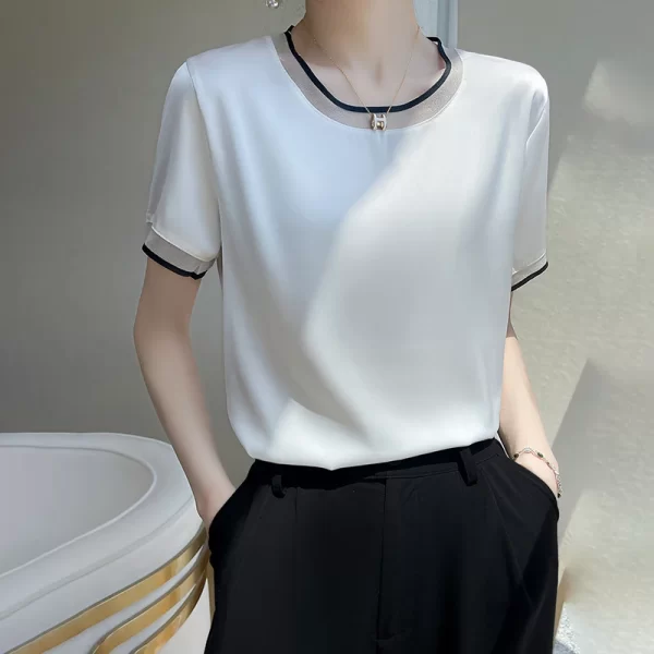 Camiseta manga curta feminina, verão nova, em torno do pescoço pulôver moda malha de cetim na altura do joelho saia cor sólida fina.