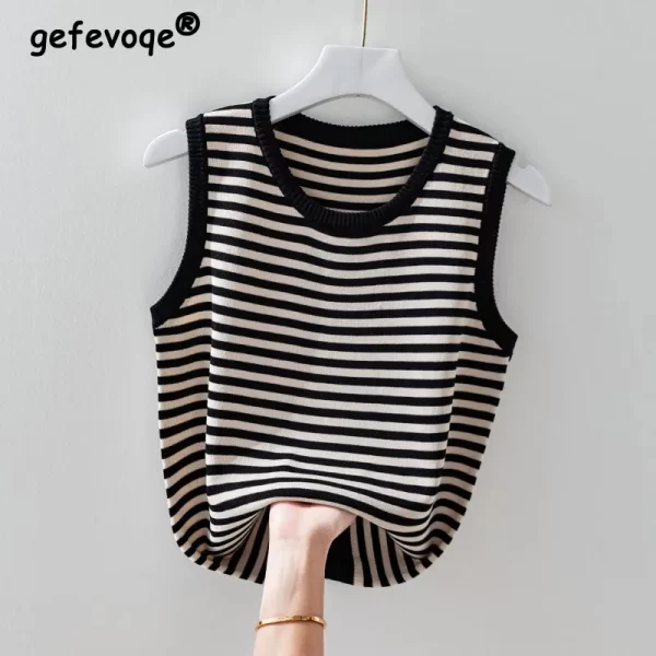 Camiseta regata feminina de seda gelo sem mangas, pulôver com gola redonda, solta, colete da moda, roupa de verão, casual, na moda.