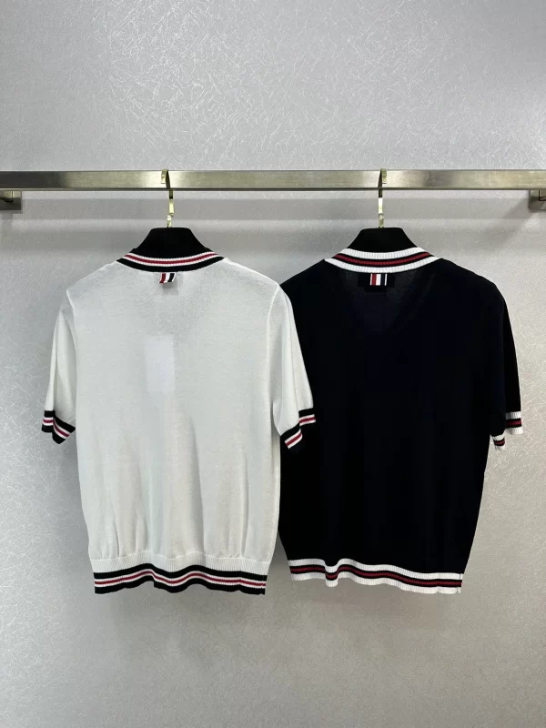 Camiseta feminina com decote em v curto, minimalista, casual e confortável, moda primavera, YT-133-24