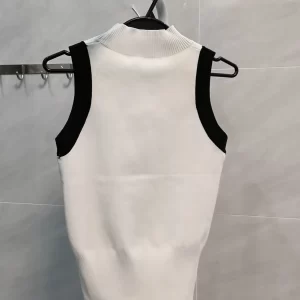 Camiseta regata de malha de diamante feminina slim fit, blusa regata, suéter sem mangas, curto, contraste, preto, branco, primavera, verão, nova moda.