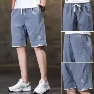 Bermuda masculina,  de bolso, de seda gelo clássico, fino, solto, cordão para cintura, moda casual, verão.