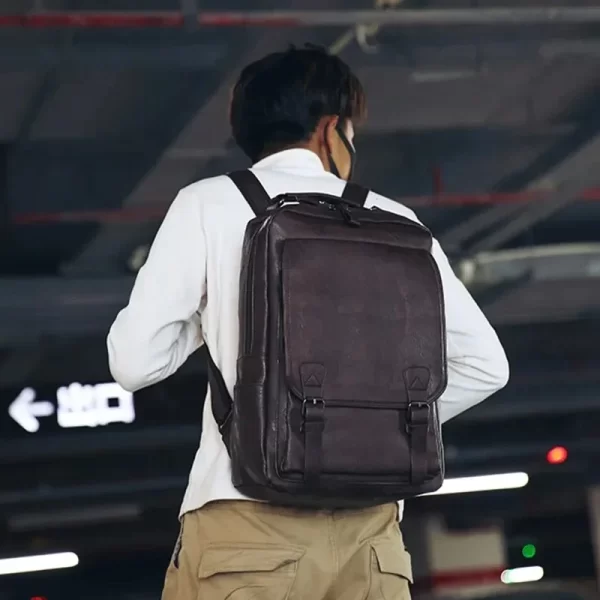 Mochila masculina de laptop de grande capacidade, casuais, de couro PU com zíper retrô,  impermeável de viagem. - Image 6