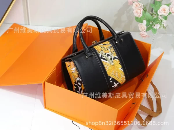 Bolsa feminina,  de impressão, pequena, de ombro, nova moda. - Image 12